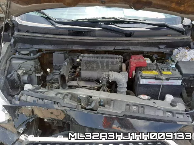 ML32A3HJ1HH009133_7.webp