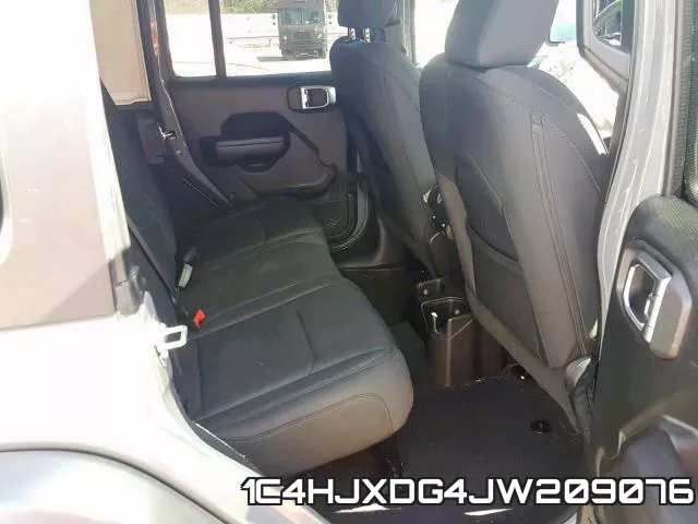 1C4HJXDG4JW209076_6.webp