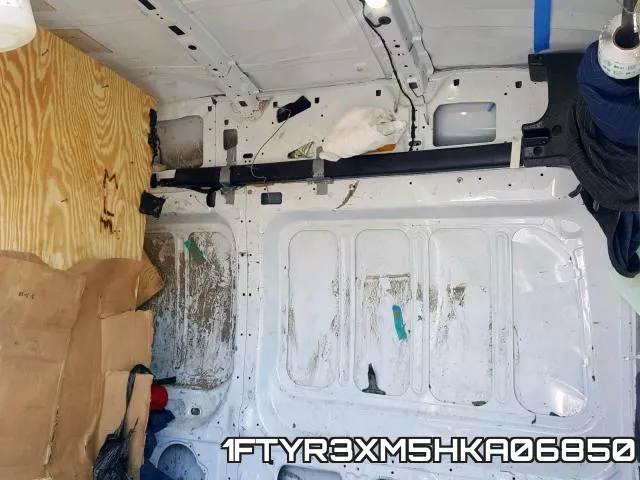 1FTYR3XM5HKA06850_6.webp