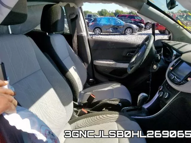 3GNCJLSB0HL269065_5.webp