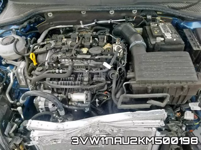 3VW117AU2KM500198_7.webp