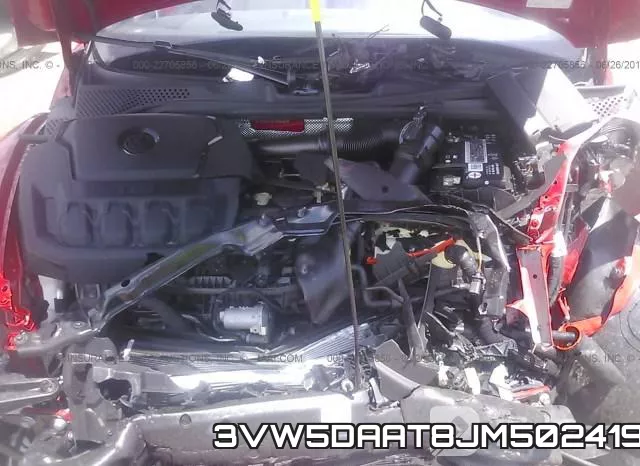3VW5DAAT8JM502419_10.webp