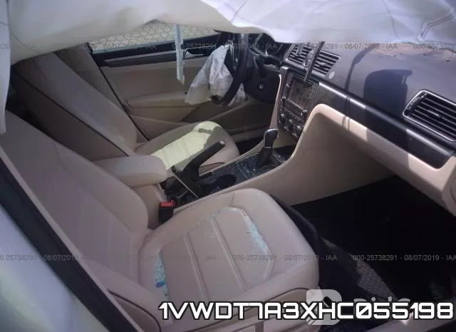 1VWDT7A3XHC055198_5.webp