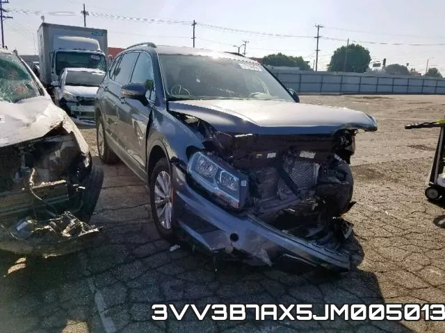 3VV3B7AX5JM005013_1.webp