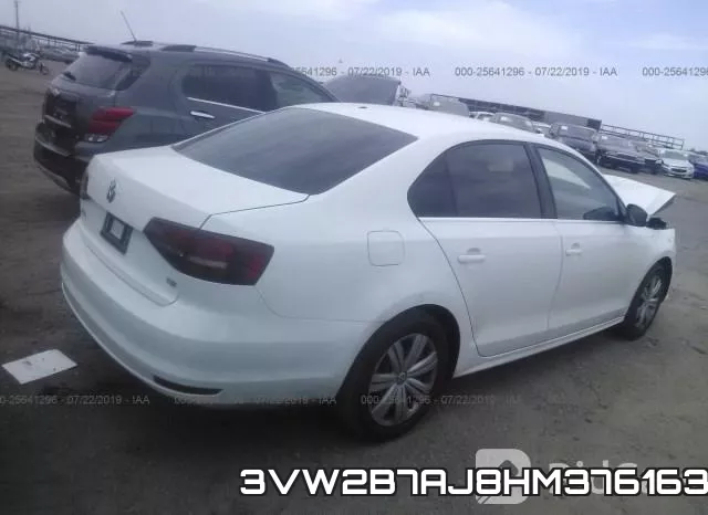 3VW2B7AJ8HM376163_4.webp