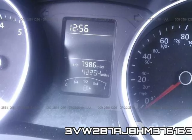 3VW2B7AJ8HM376163_7.webp
