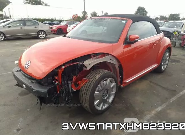 3VW517ATXHM823920_2.webp
