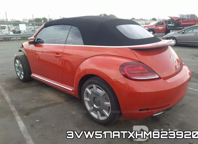 3VW517ATXHM823920_3.webp