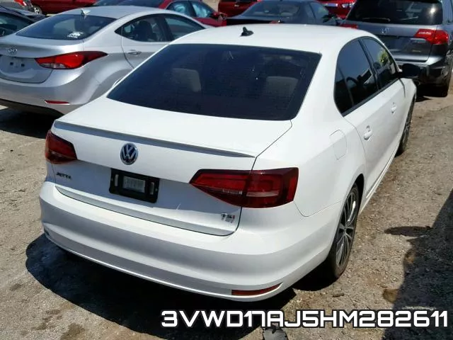 3VWD17AJ5HM282611_4.webp