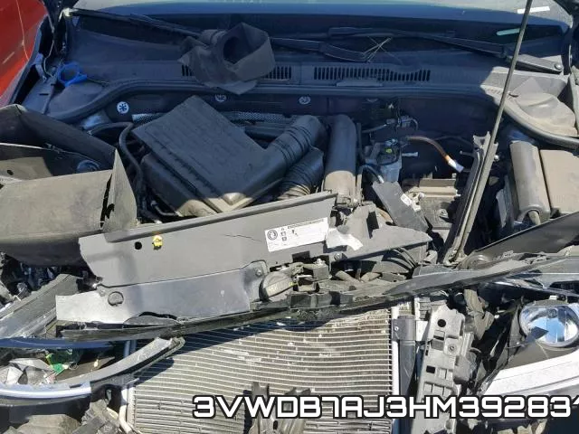 3VWDB7AJ3HM392831_7.webp