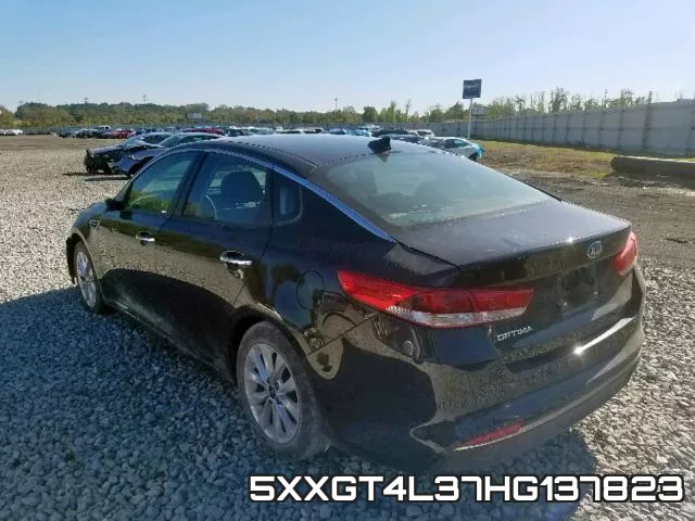5XXGT4L37HG137823_3.webp