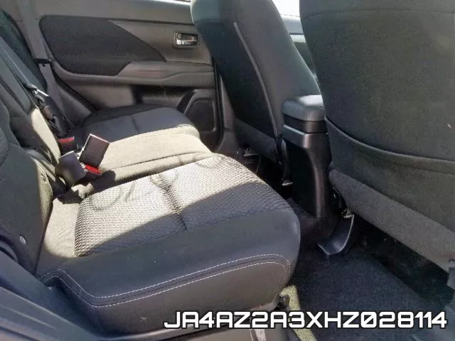 JA4AZ2A3XHZ028114_6.webp