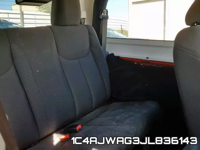 1C4AJWAG3JL836143_6.webp