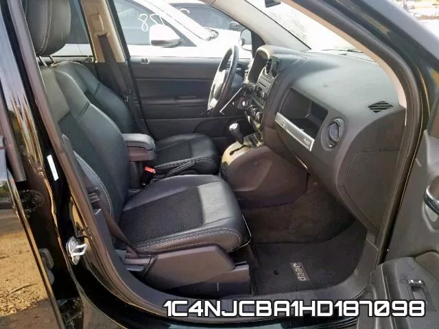 1C4NJCBA1HD187098_5.webp