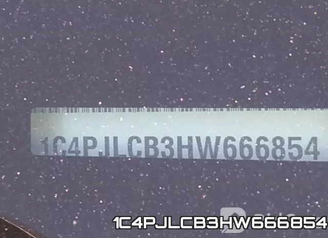 1C4PJLCB3HW666854_9.webp