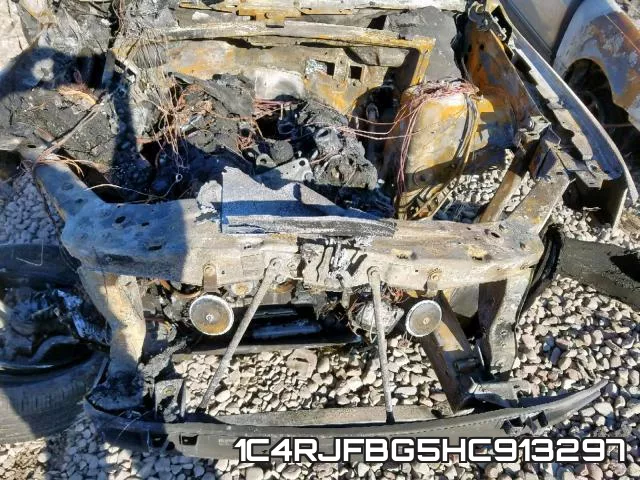 1C4RJFBG5HC913297_7.webp