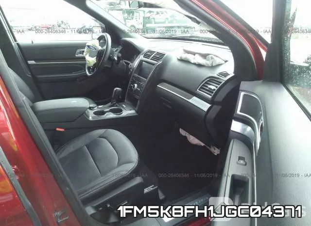 1FM5K8FH1JGC04371_5.webp