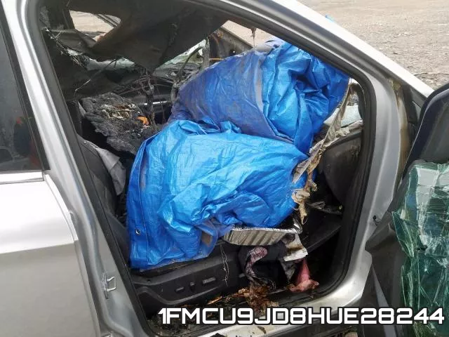 1FMCU9JD8HUE28244_5.webp