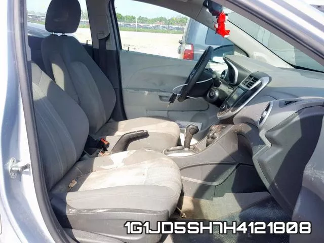 1G1JD5SH7H4121808_5.webp