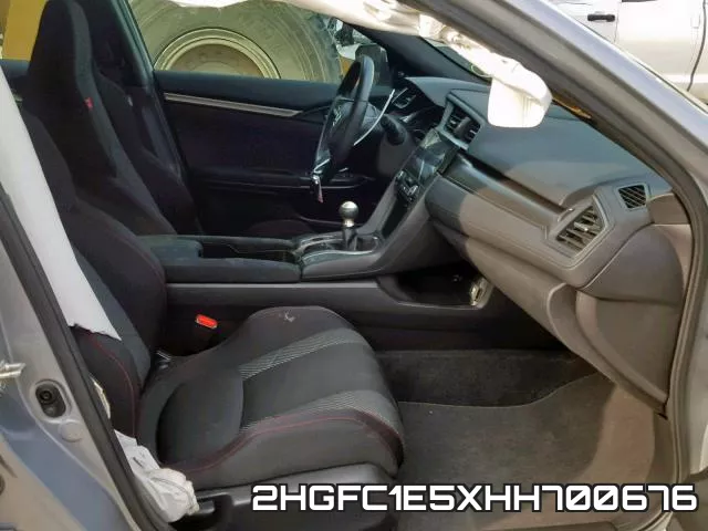 2HGFC1E5XHH700676_5.webp