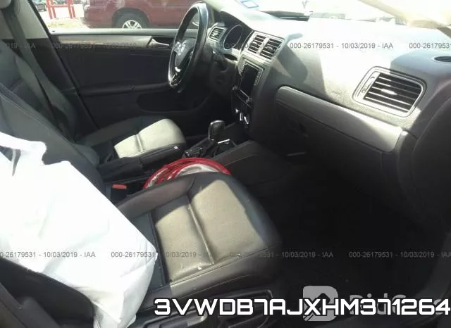3VWDB7AJXHM371264_5.webp