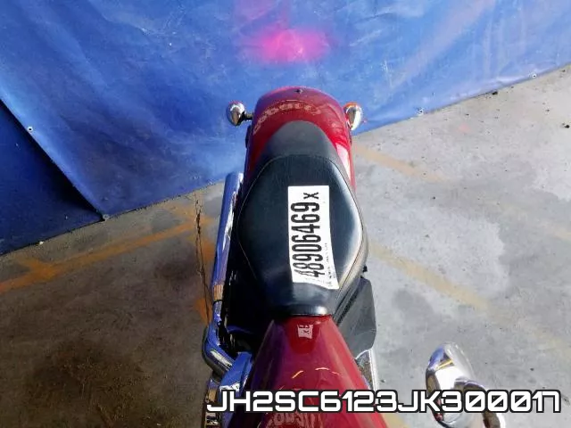 JH2SC6123JK300017