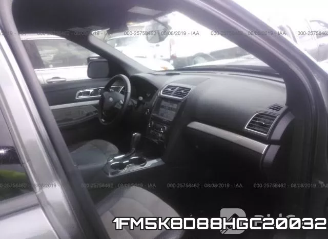 1FM5K8D88HGC20032_5.webp