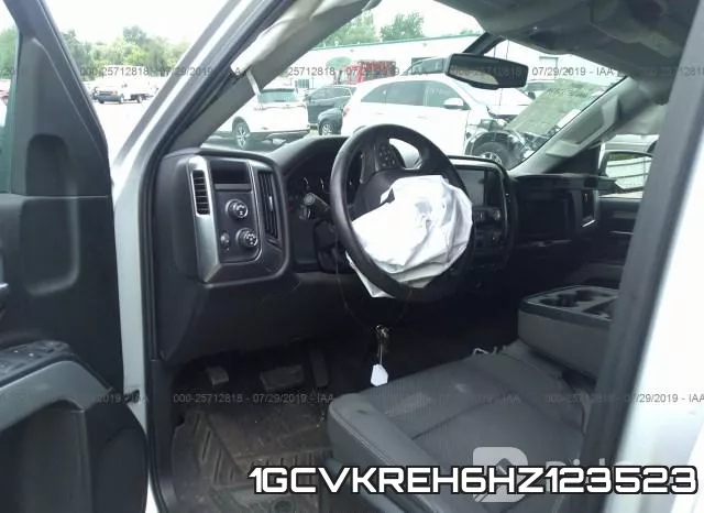 1GCVKREH6HZ123523_5.webp