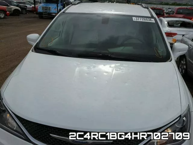 2C4RC1BG4HR702709_9.webp