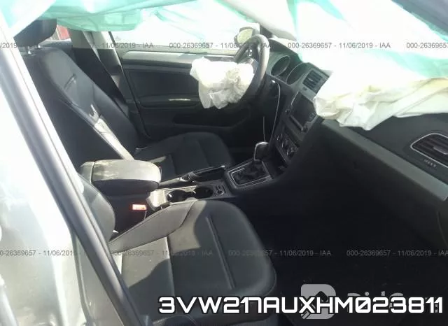 3VW217AUXHM023811