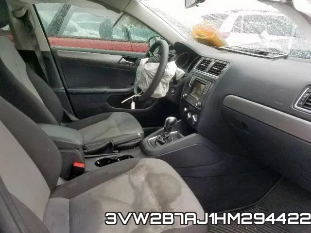 3VW2B7AJ1HM294422_5.webp