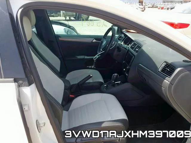 3VWD17AJXHM397009_5.webp