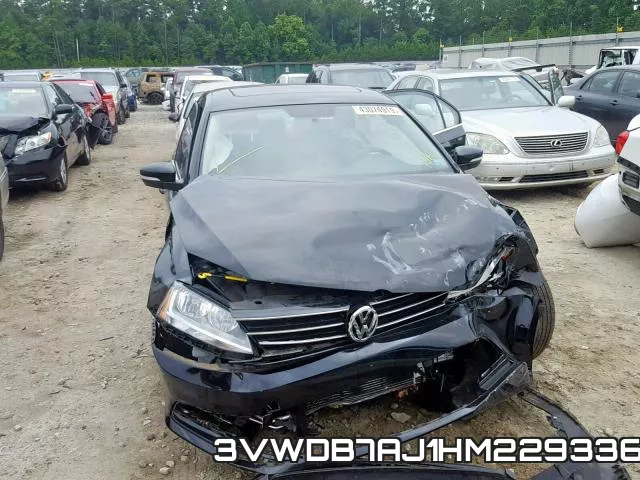 3VWDB7AJ1HM229336_9.webp
