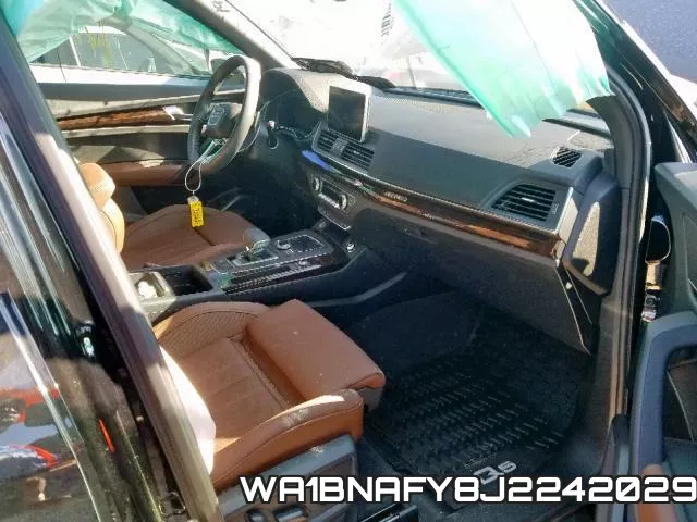 WA1BNAFY8J2242029_5.webp