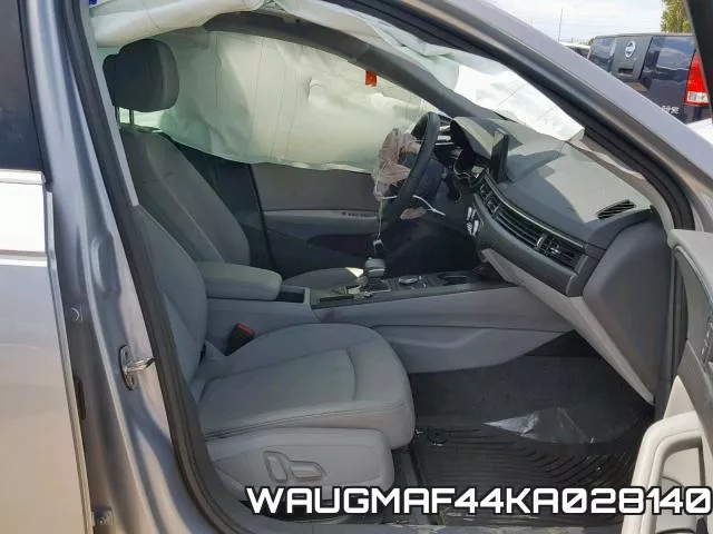 WAUGMAF44KA028140_5.webp