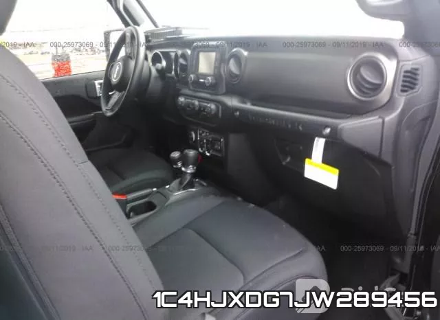 1C4HJXDG7JW289456_5.webp