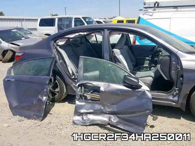 1HGCR2F34HA250011_9.webp