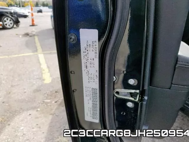 2C3CCARG8JH250954_10.webp