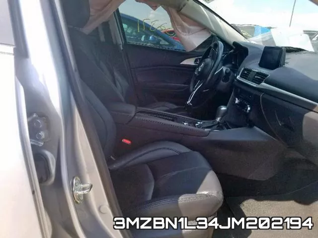 3MZBN1L34JM202194_5.webp