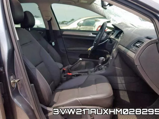 3VW217AUXHM028295_5.webp