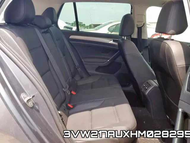 3VW217AUXHM028295_6.webp