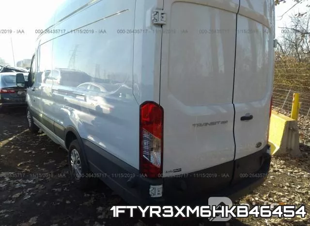 1FTYR3XM6HKB46454_3.webp