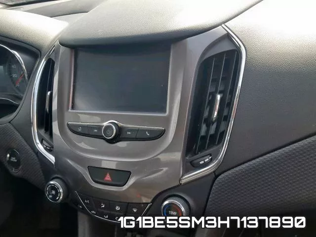 1G1BE5SM3H7137890
