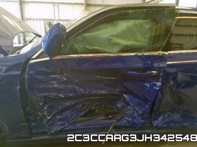 2C3CCAAG3JH342548_9.webp