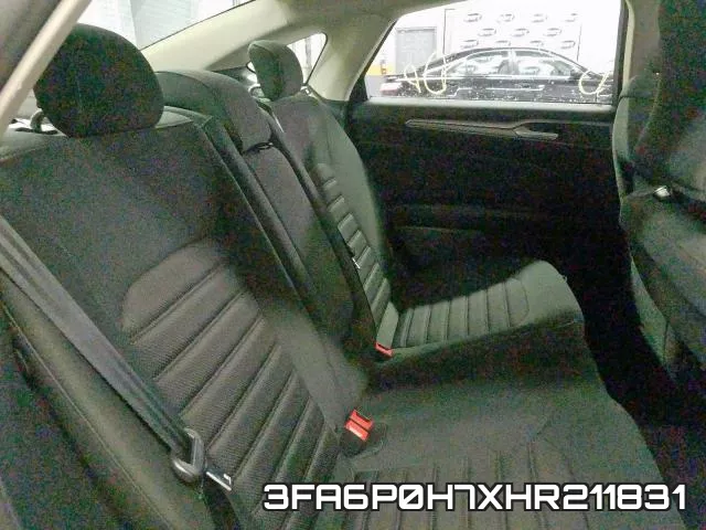 3FA6P0H7XHR211831_6.webp