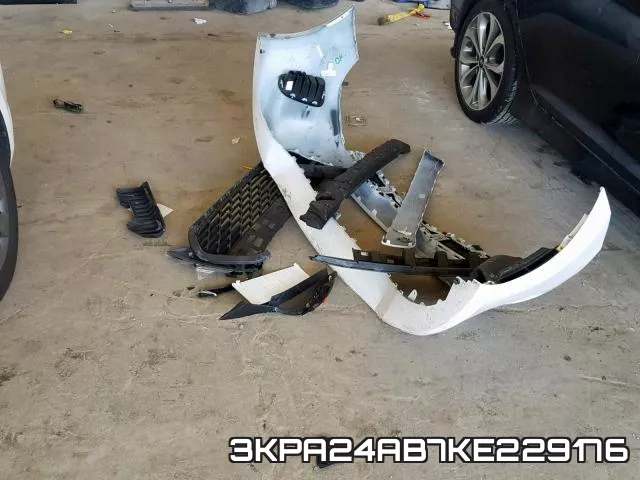 3KPA24AB7KE229176_9.webp