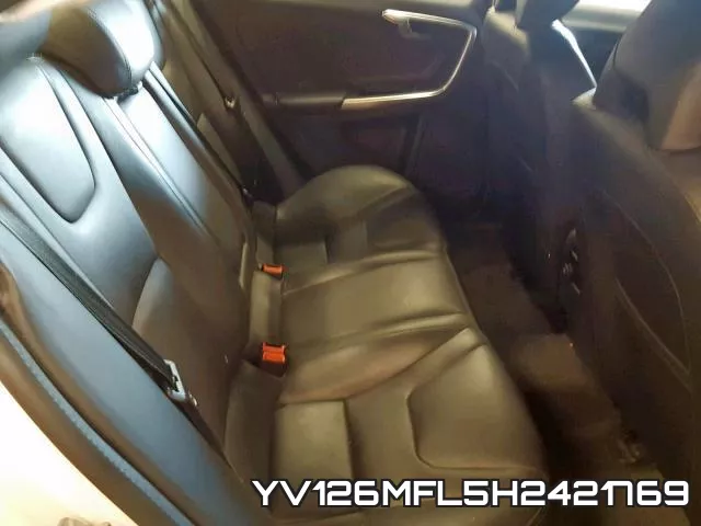 YV126MFL5H2421769