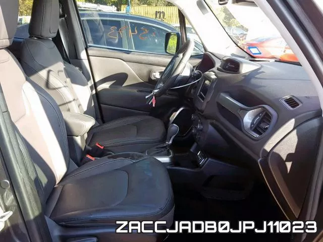 ZACCJADB0JPJ11023_5.webp
