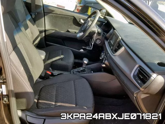 3KPA24ABXJE071821_5.webp