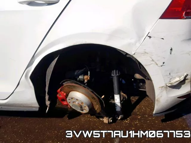 3VW5T7AU1HM067753_9.webp